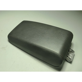 AUDI A6 FRONT CENTER CONSOLE STORAGE LID ARMREST LEATHER BLACK 2016-2018 OEM