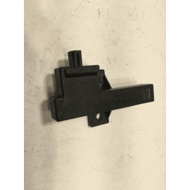 AUDI A6 S6 REAR KEYLESS KEY LESS ENTRY ANTENNA MODULE UNIT 2012-2018 OEM
