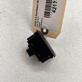 2021 AUDI A5 SPORTBACK TAILGATE LIFTGATE BACK DOOR RELEASE SWITCH BUTTON OE