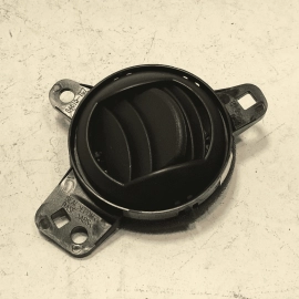 2016-2022 Honda Pilot Rear 3rd Row Passenger Quarter Panel Air Vent Grille OEM