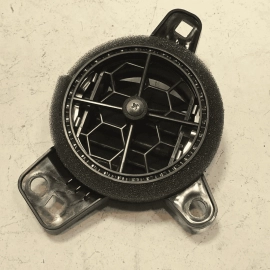 2016-2022 Honda Pilot Rear 3rd Row Passenger Quarter Panel Air Vent Grille OEM