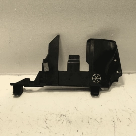 2019-2021 HONDA PILOT FRONT RIGHT PASSENGER SIDE AIR GUIDE PLATE PANEL OEM