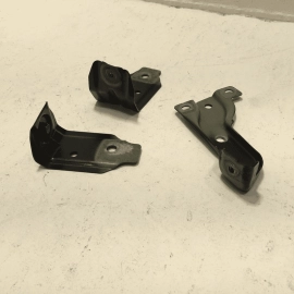 2018-2025 VOLKSWAGEN ATLAS FRONT PASSENGER FENDER REINFORCEMENT BRACKET SET OEM