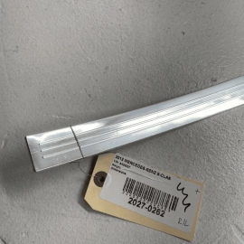 2007-13 Mercedes S550 S600 Rear Left Driver Door Outer Sill Scuff Plate Tri
