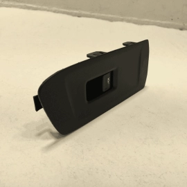 2020-23  Volkswagen Atlas Front Right Rear Right or Left Door Window Switch OEM 2020-23  Volkswagen Atlas Front Right Rear Right or Left Door Window Switch OEM