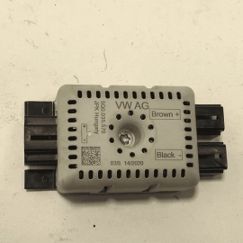 2018 - 2024 VOLKSWAGEN ATLAS RADIO ANTENNA AMPLIFIER NOISE SUPPRESSOR FILTER OEM