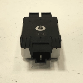 2018 - 2024 VOLKSWAGEN ATLAS RADIO ANTENNA AMPLIFIER NOISE SUPPRESSOR FILTER OEM