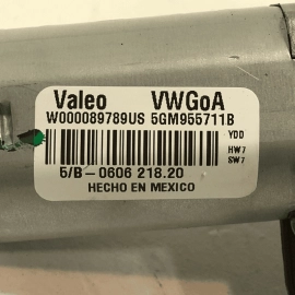 2018 - 2024 VOLKSWAGEN ATLAS REAR LIFTGATE BACK GLASS WIPER MOTOR OEM