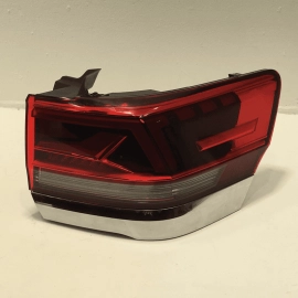 2021- 2024 VOLKSWAGEN ATLAS REAR PASSENGER SIDE OUTER TAILLIGHT LED LAMP OEM