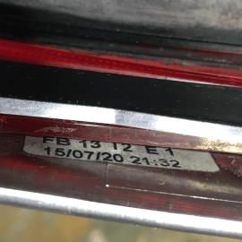 2021- 2024 VOLKSWAGEN ATLAS REAR PASSENGER SIDE OUTER TAILLIGHT LED LAMP OEM