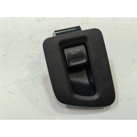 2018-2024 VOLKSWAGEN ATLAS REAR LEFT DRIVER SIDE DOOR LOCK LATCH ACTUATOR OEM