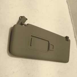 2018-2025 VOLKSWAGEN ATLAS  FRONT LEFT DRIVER SIDE SUNVISOR SUN VISOR OEM
