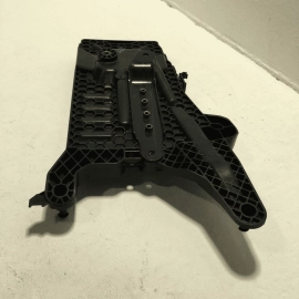 2018-2025 VOLKSWAGEN ATLAS BATTERY TRAY HOUSING BOX SUPPORT BRACKET PLATE OEM