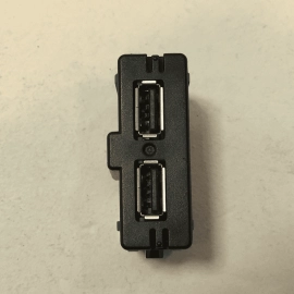2018-2021 Volkswagen Atlas Center Console Dual USB Port Hub OEM