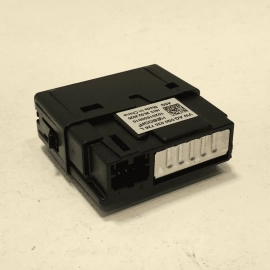 2018-2021 Volkswagen Atlas Center Console Dual USB Port Hub OEM