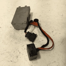 2018-2023 Volkswagen Atlas Center Console Power Inverter Converter OEM
