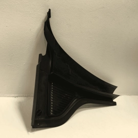 2020-2025 Volkswagen Atlas Front Right Passenger Side Cowl Grille Cover OEM