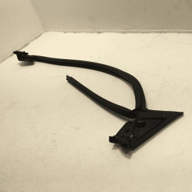 18-2024 AUDI A5 SPORTBACK FRONT RIGHT PASSENGER DOOR WINDOW WEATHERSTRIP OEM