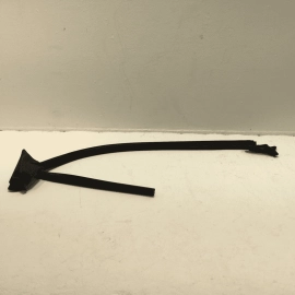18-2024 AUDI A5 SPORTBACK FRONT RIGHT PASSENGER DOOR WINDOW WEATHERSTRIP OEM