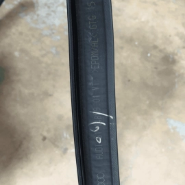 18-24 AUDI S5 SPORTBACK FRONT PASSENGER SIDE BODY DOORWAY WEATHERSTRIP SEAL OEM
