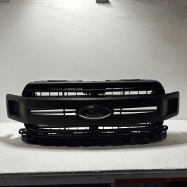 2018-2020 FORD F-150 XL FRONT BUMPER UPPER RADIATOR VENT GRILLE COVER OEM