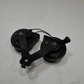 2015-2020 FORD F-150 XL FRONT RIGHT LOW & HIGH DUAL TONE NOTE HORN SIGNAL OEM