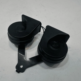 2015-2020 FORD F-150 XL FRONT RIGHT LOW & HIGH DUAL TONE NOTE HORN SIGNAL OEM