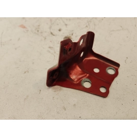2018-2024 TOYOTA CAMRY FRONT RIGHT PASSENGER SIDE FENDER BRACKET BRACE *2SC* OEM