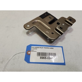 2016-2018 Honda Pilot Media Hub Unit OEM