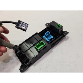 2016-2018 HONDA PILOT OVERHEAD CONSOLE AUXILIARY USB PORT 2016-2018 HONDA PI OEM