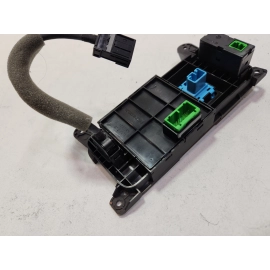 2016-2018 HONDA PILOT OVERHEAD CONSOLE AUXILIARY USB PORT 2016-2018 HONDA PI OEM