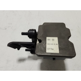 2014-2016 Mercedes W212 E350 4Matic ABS Anti Lock Brake Pump Module OEM