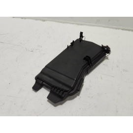 2010-2016 Mercedes W212 E350 Front Fuse Relay Box Housing Upper Cover OEM