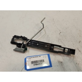 16-2021 HONDA CIVIC REAR PASSENGER SIDE EXTERIOR DOOR HANDLE BASE BRACKET OEM