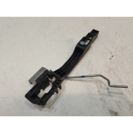 16-2021 HONDA CIVIC REAR PASSENGER SIDE EXTERIOR DOOR HANDLE BASE BRACKET OEM