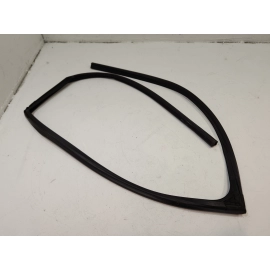 14-20 ACURA MDX REAR PASSENGER SIDE WINDOW RUN CHANNEL WEATHERSTRIP SEAL OEM