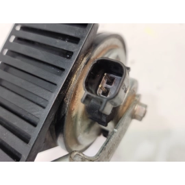 2015-2018 FORD FOCUS ST LEFT SIDE HORN HIGH TONE SIGNAL W/ BRACKET OEM