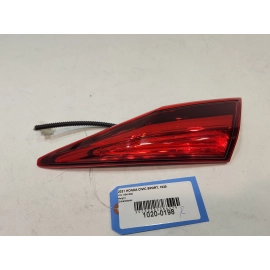 2016-2021 HONDA CIVIC REAR RIGHT PASSENGER SIDE INNER TAILLIGHT LAMP OEM