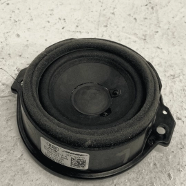 2015 - 2018 AUDI Q3 REAR LEFT QUARTER D PILLAR TRIM BOSE AUDIO SPEAKER OEM