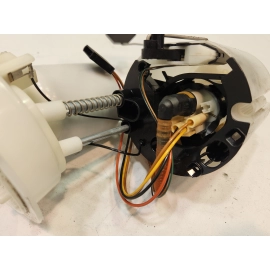 2013-2018 AUDI S6 ENGINE FUEL TANK PUMP W/ LEVEL SENSOR & FEED LINE OEM