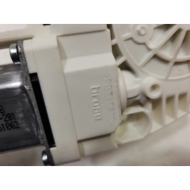 2015-2018 Audi Q3 Front Right Passenger Side Door Window Regulator Motor OEM