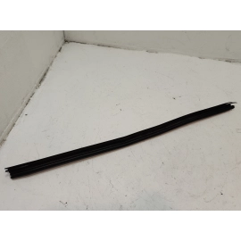 AUDI A6 2012-2018 FRONT DRIVER SIDE DOOR WINDOW INNER BELT WEATHERSTRIP SEAL OEM