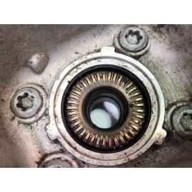 2018-2020 BMW 530e xDRIVE REAR PASSENGER SIDE SPINDLE KNUCKLE HUB OEM