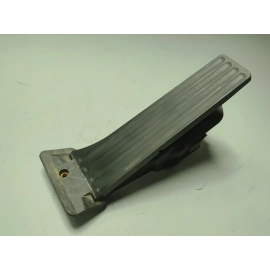 2018-2022 BMW 530E G30 THROTTLE ACCELERATOR FUEL GAS PEDAL W/ SENSOR OEM