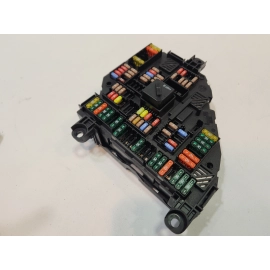 2013-2016 BMW 550Xi F10 MAIN BODY POWER DISTRIBUTION FUSE RELAY BLOCK BOX OEM