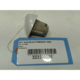 2012-2018 AUDI A6 FRONT OR REAR PASSENGER SIDE EXTERIOR DOOR HANDLE CAP OEM