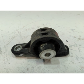 2016-2022 HONDA PILOT REAR DIFFERENTIAL RIGHT PASSENGER SIDE MOUNT BRACKET OEM