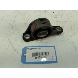 2016-2022 HONDA PILOT REAR DIFFERENTIAL RIGHT PASSENGER SIDE MOUNT BRACKET OEM