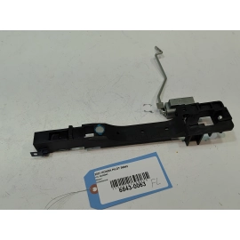 2016-2022 HONDA PILOT FRONT DRIVER SIDE EXTERIOR DOOR HANDLE BASE BRACKET OEM