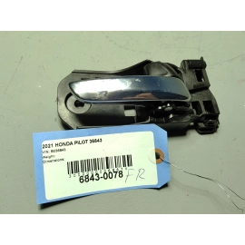 2016-2022 HONDA PILOT FRONT OR REAR RIGHT SIDE INTERIOR DOOR INNER HANDLE OEM